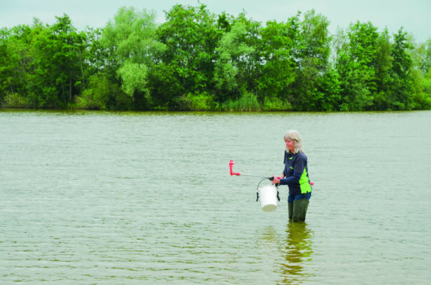 Controleren zwemwater