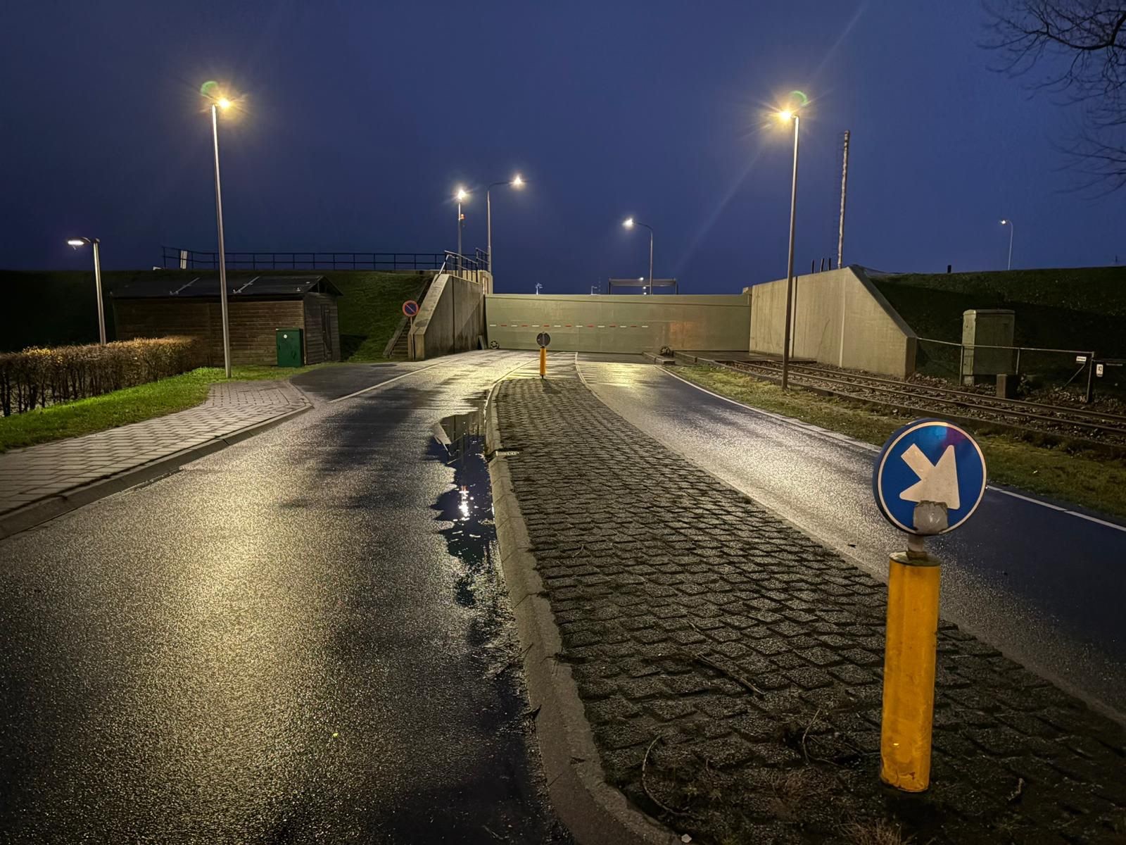 Sluiting dijkdoorgangen Delfzijl vanwege hoogwater